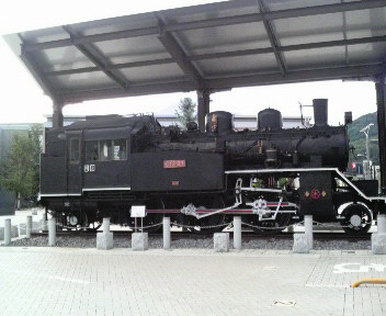 32.41:352:288:350:286:352(W)�~288(H) 32.41:right:1:1::